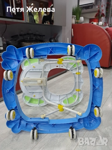 Детска регулируема проходилка с 8 колела, снимка 2 - Проходилки - 52490852