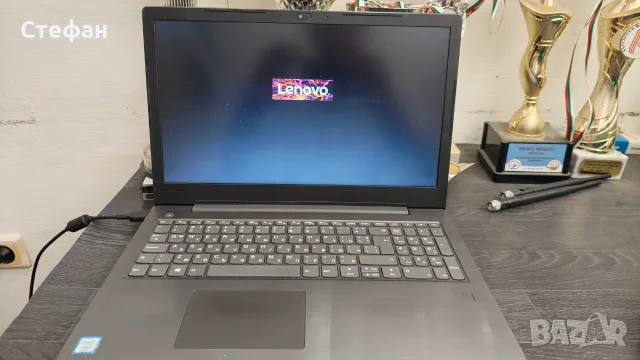 Продавам Lenovo лаптоп, подходящ за ежедневна употреба, работа, учене, интернет, филми и офис програ, снимка 3 - Лаптопи за работа - 56224392