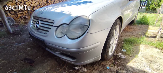 Продава се цял за части Mercedes 220 CDI W203, снимка 2 - Части - 56081110