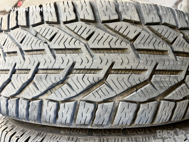 2бр зимни гуми 205-45-17, снимка 2 - Гуми и джанти - 52847008