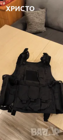 Тактическа жилетка 