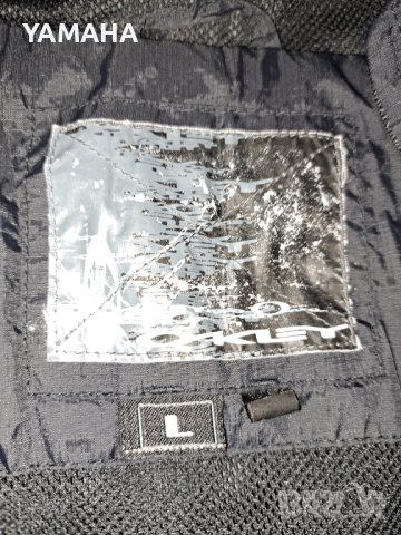 Oakley  Мъжка  Ветровка  L, снимка 6 - Спортни дрехи, екипи - 42742397