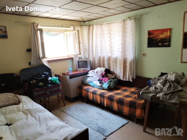 Къща с дворно място в много добро състояние, снимка 4 - Къщи - 50706703