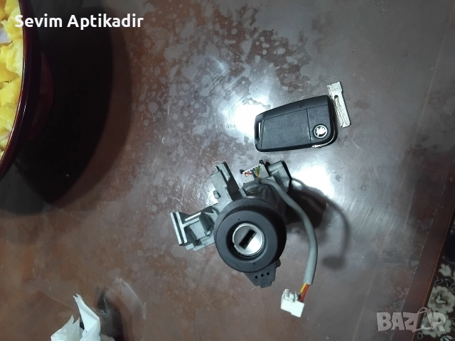 Контактен ключ за Golf 6