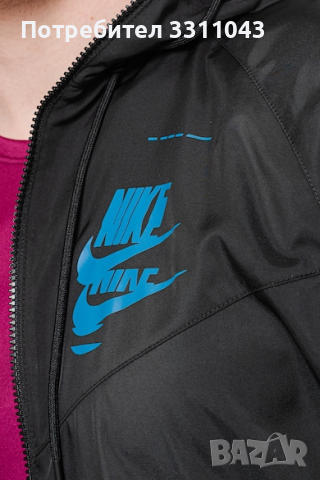 Nike яке с качулка, снимка 2 - Якета - 44536208