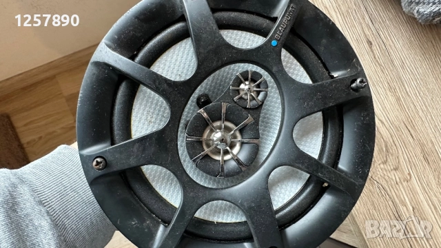 Авто радио Blaupunkt USB тонколони 16.5, снимка 8 - Аксесоари и консумативи - 52649818