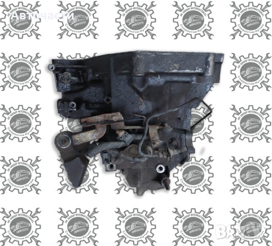 Ръчна скоростна кутия - Honda CR-V I (RD) - 2.0 16V 4WD - (1995 г.+) - (5 степенна), снимка 2 - Части - 41416169