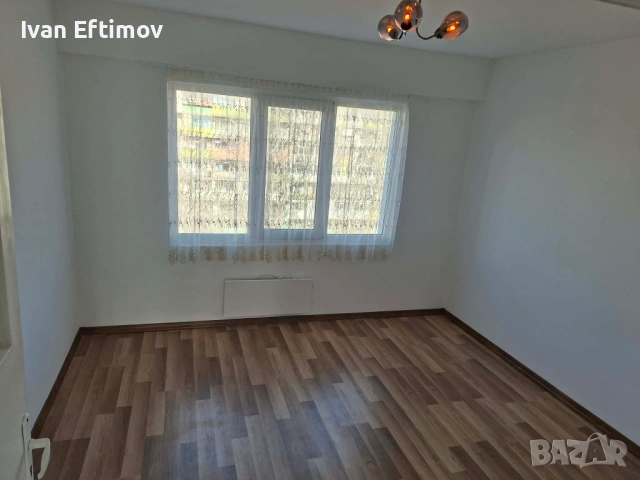 Продава четиристаен в Цветен квартал, снимка 3 - Апартаменти - 53634315