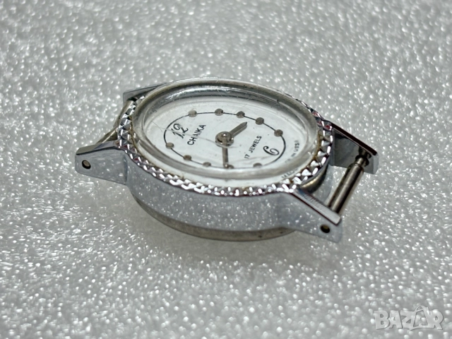 Неработещ! Дамски Часовник "CHAIKA" СССР, снимка 5 - Антикварни и старинни предмети - 52640284