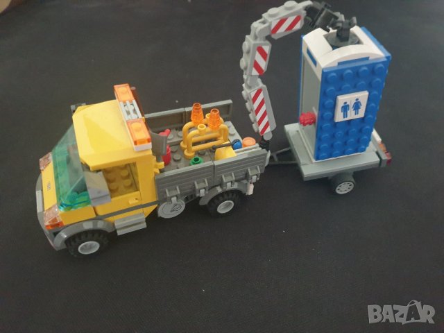 Конструктор Lego City - Сервизен камион и тоалетна кабина ( 60073 ), снимка 2 - Конструктори - 39599167