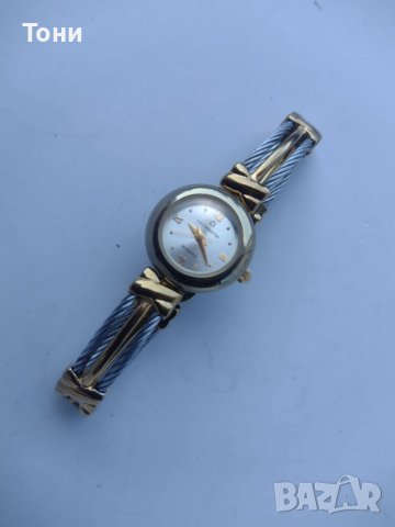 Дамски часовник liz claiborne watch LC1083 753 H, снимка 2 - Дамски - 41578262