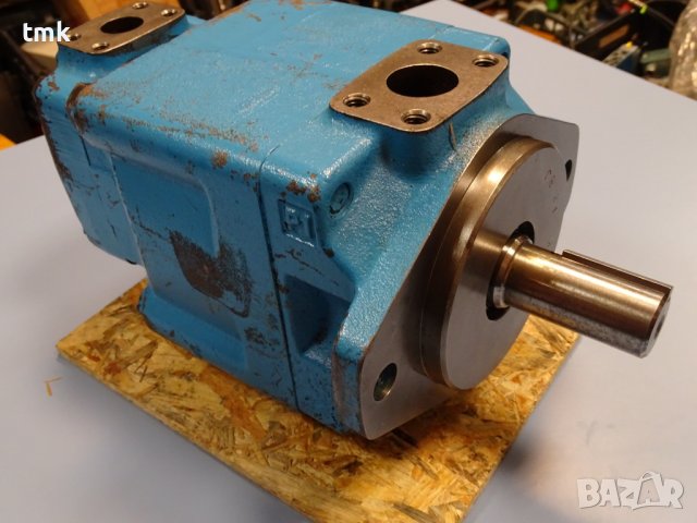 хидравлична помпа ABEX Denison TDC 028 017 1R00 Hydraulic vane pump, снимка 13 - Резервни части за машини - 38639393