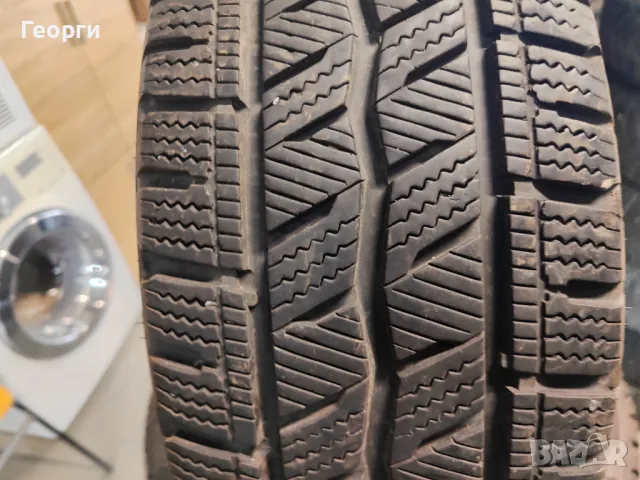 4бр.зимни гуми 205/65/15C Hankook, снимка 1 - Гуми и джанти - 49203248