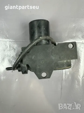 Вакуум Помпа Круиз Контрол за АУДИ AUDI A8 D2 811907325, снимка 3 - Части - 49214981