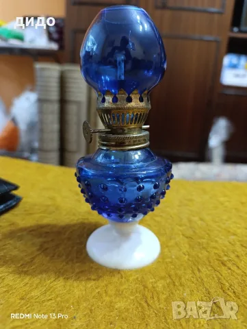 Газена лампа, уникална