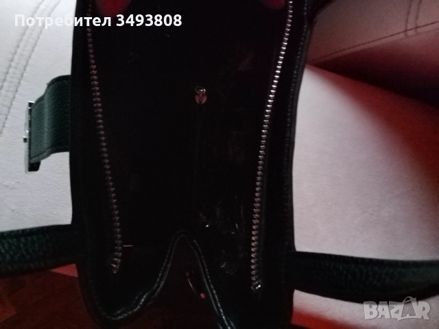 Стилна черна дамска чанта , снимка 4 - Чанти - 52575538