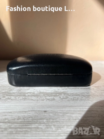 Carin Webster черен кожен калъф за слънчеви очила с вътрешна велурена част🖤, снимка 2 - Слънчеви и диоптрични очила - 52247271