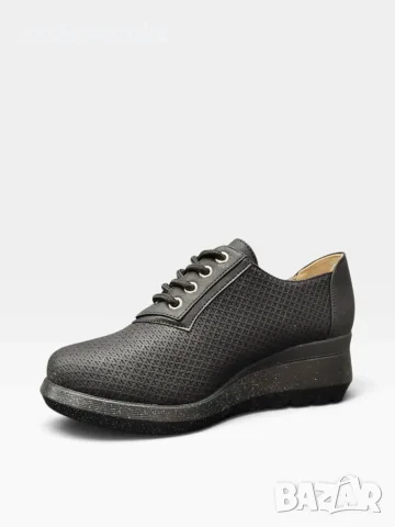 Дамски елегантни обувки на платформа в черен цвят модел: А2388-8 black, снимка 2 - Дамски ежедневни обувки - 56234307