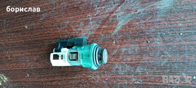 Запалка за Фолксваген , снимка 2 - Части - 42136422