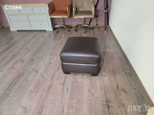 Кафява кожена табуретка с функция ракла, снимка 11 - Дивани и мека мебел - 53739881