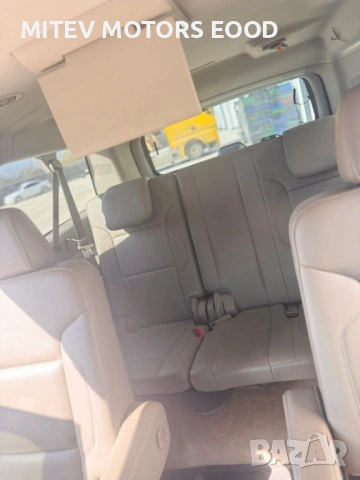 Gmc Yukon GMC Yukon XL Yukon XL SLT 5.3 V8 | 7 места | Кожа, снимка 13 - Автомобили и джипове - 53764965