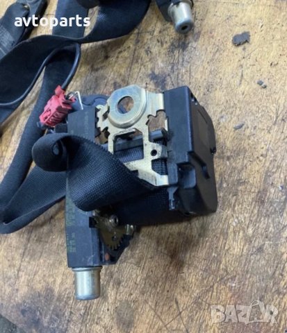 Smart fortwo 1999година Десен Колан, снимка 2 - Части - 40467752