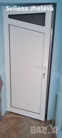 3 Алуминиеви врати