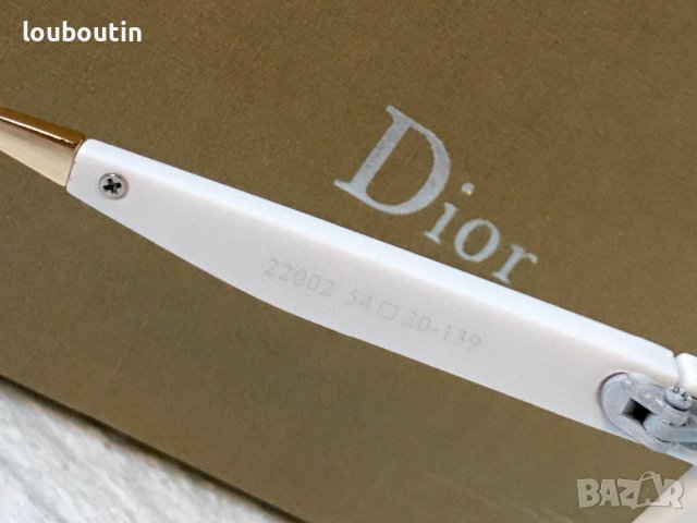 Dior дамски прозрачни слънчеви очила маска 1:1 - 4 цвята, снимка 14 - Слънчеви и диоптрични очила - 41925707