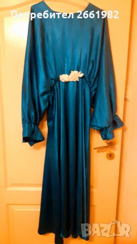 Уникална сатенена маркова рокля