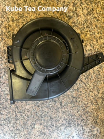 Вентилатор парно за Volkswagen Polo Hatchback IV (10.2001 - 12.2005) 1.2 12V, 64 к.с., снимка 2 - Части - 53004993