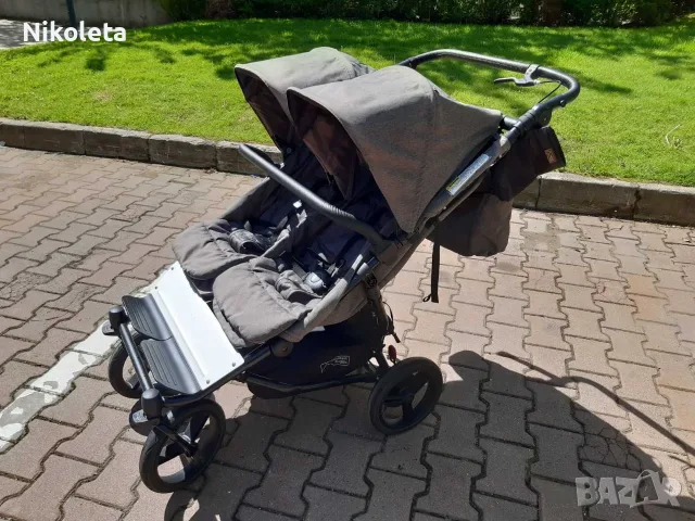 Количка за близнаци Mountain Buggy Luxury Edition +/- аксесоари, снимка 2 - Детски колички - 55932834