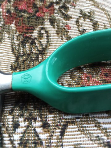 Ножица шивашка, къдрава, снимка 3 - Други инструменти - 39427858
