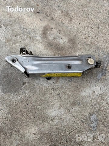 Автомобилен крик за Vw/Audi