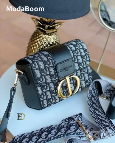 Christian Dior дамски чанти Различни цветове , снимка 4 - Чанти - 48825919