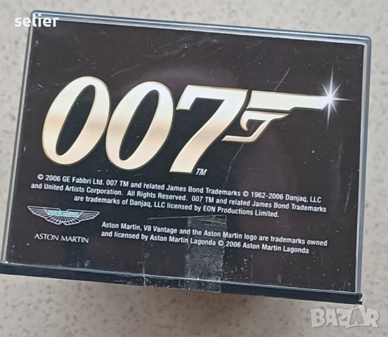 Колекционерски модел на Aston Martin V8 Vantage в мащаб 1:43, пресъздаващ емблематична сцена от филм, снимка 6 - Колекции - 53450849