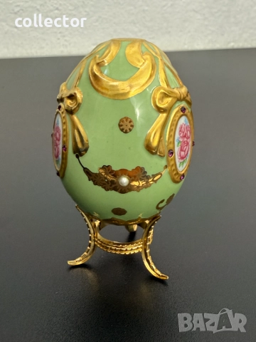 Порцеланово яйце - Franklin Mint. №7411, снимка 4 - Антикварни и старинни предмети - 51906566