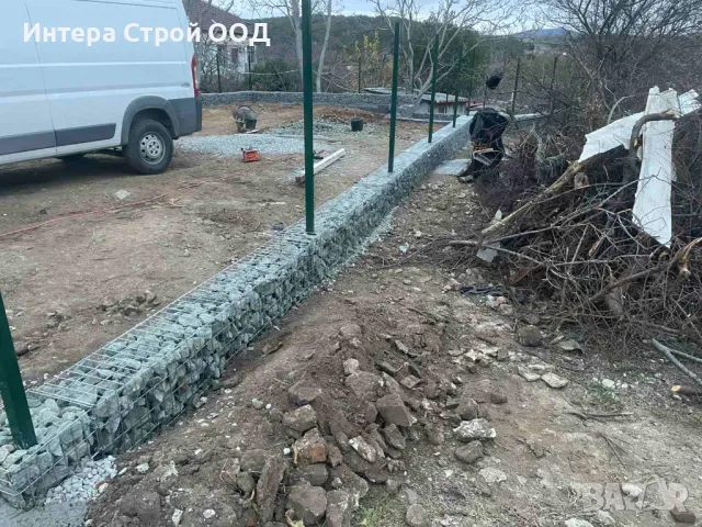  Бургас - Оградни мрежи, ламелни огради, пана, габиони и колове – монтаж и доставка, снимка 16 - Огради и мрежи - 49555020