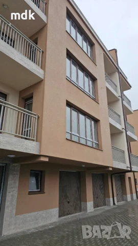 Без комисионна! 4-стаен с партерен гараж пред АКТ 16, снимка 1