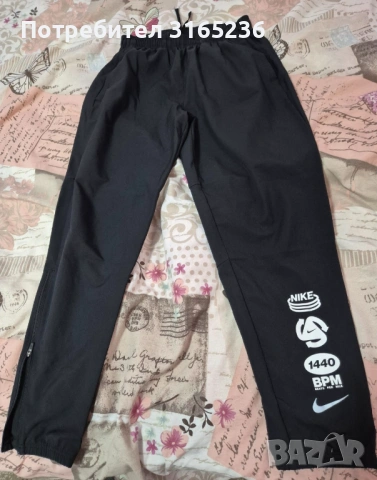 Спортен панталон Nike, снимка 2 - Спортни дрехи, екипи - 53496128