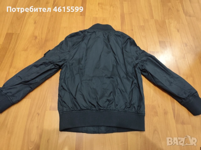 пролетно якенце,тип бомбър на Sisley , снимка 5 - Детски якета и елеци - 53597533