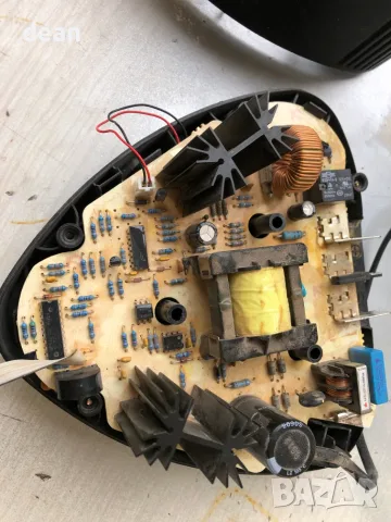 Зарядно Bosch 36V неработещо, снимка 3 - Перфоратори - 55780748