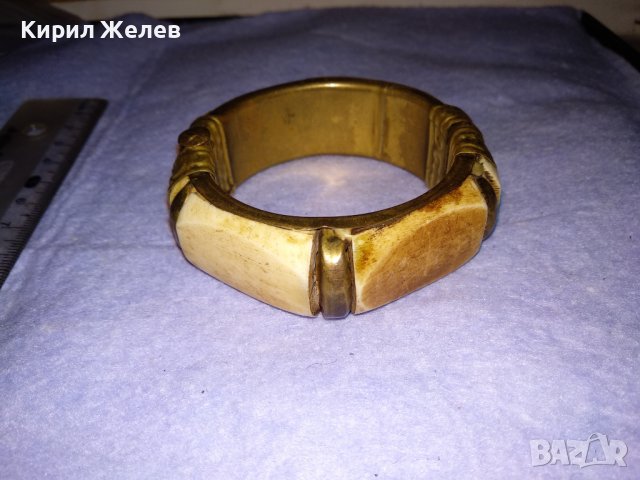 СТАРИННА БРОНЗОВА ТИБЕТСКА МАЙСТОРСКА ТРАДИЦИОННА ГРИВНА с КАМИЛСКА КОСТ 38337, снимка 3 - Антикварни и старинни предмети - 41196975