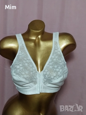 85 С Бял дантелен сутиен/бюстие /без банели