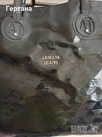 Армани дамска черна чанта , снимка 5 - Чанти - 34690298