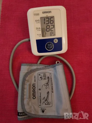 Апарат за измерване на кръвно налягане OMRON. 