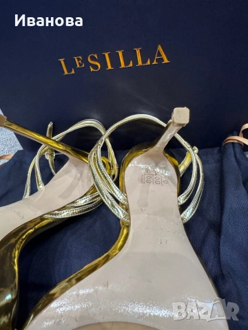 Оригинални сандали LeSILLA огледално златно, снимка 9 - Сандали - 53821411