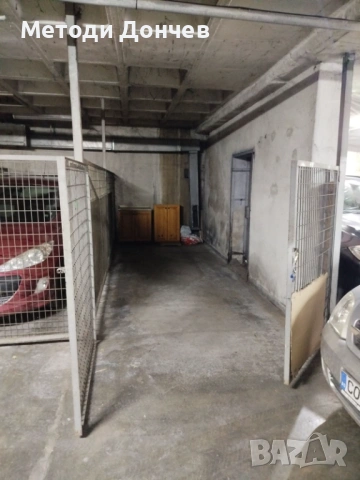 Подземен гараж под наем, снимка 2 - Гаражи и паркоместа - 53197823