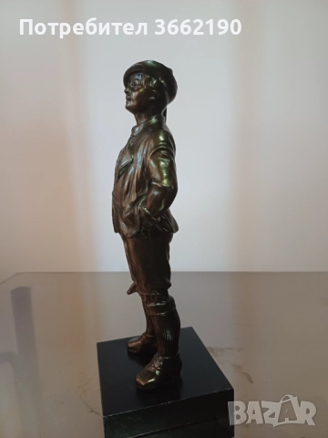 Статуетка ловец, снимка 2 - Статуетки - 52515679