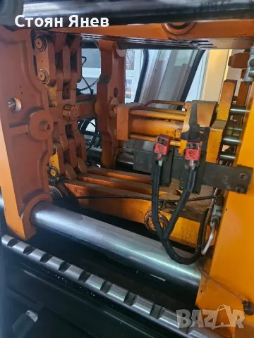 Шприц за пластмаса - 100 тонен, снимка 3 - Други машини и части - 47957225