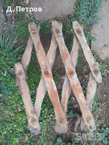 Стара дървена закачалка, снимка 3 - Антикварни и старинни предмети - 53435028